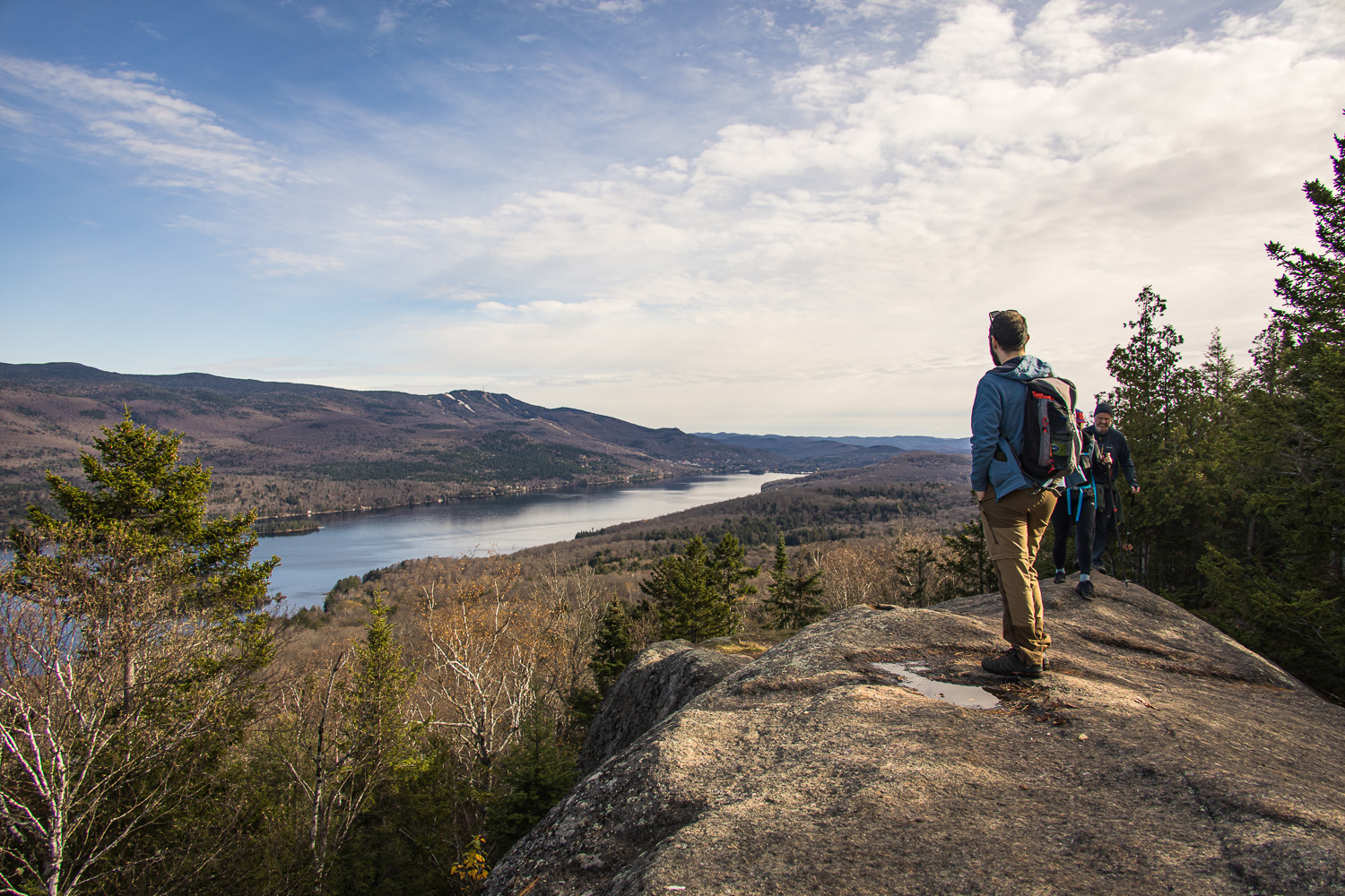 Randonnée à la montagne verte, à moins de 2h de Montréal.